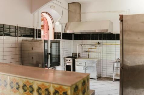 Kitchen (1)