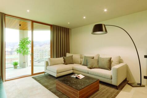 Living (2)