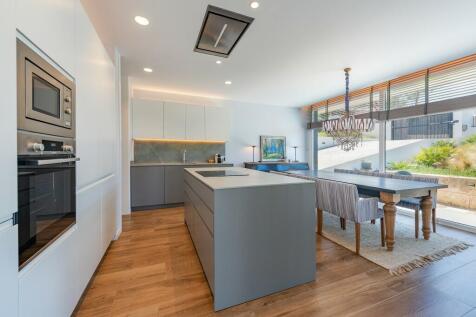 Kitchen (1)