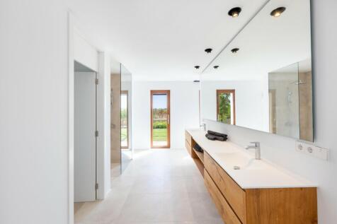 Bathroom (2)