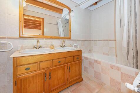 Bathroom (2)