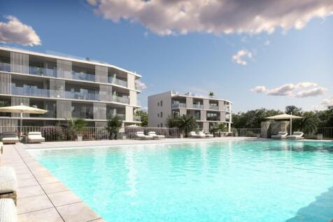 Poool and Exterior 1