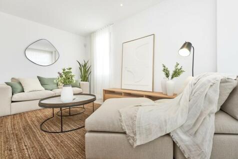 Living (2)