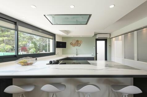 Kitchen (1)