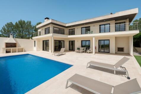 Exterior and Pool