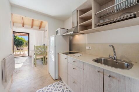 Apartment 2 (3)