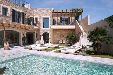 Exterior and Pool (1