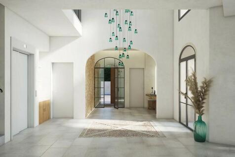 Entrance Hall (2)