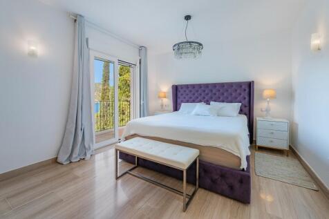 Bedroom (1)