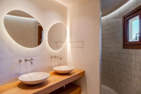 Bathroom (4)
