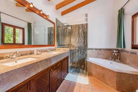 Bathroom (1)