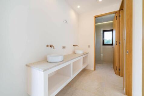 Bathroom (2)