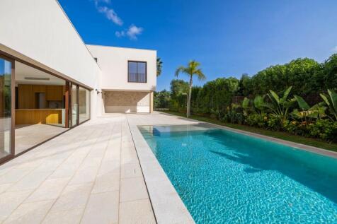 Exterior and Pool (2