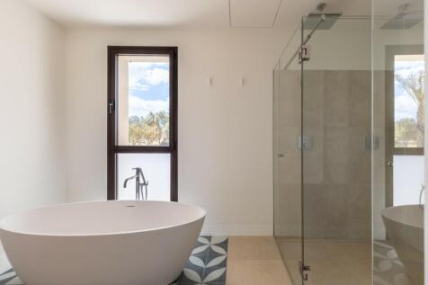 Bathroom (3)