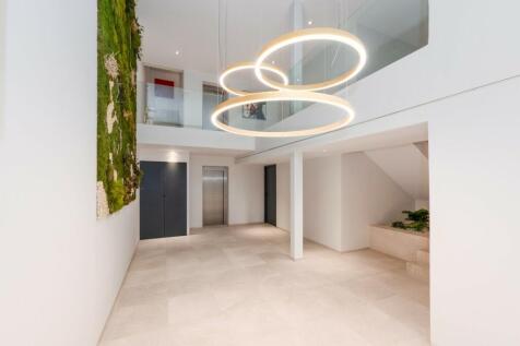 hallway (2)