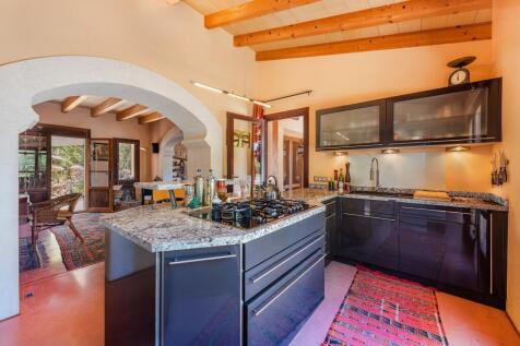 Kitchen (2)