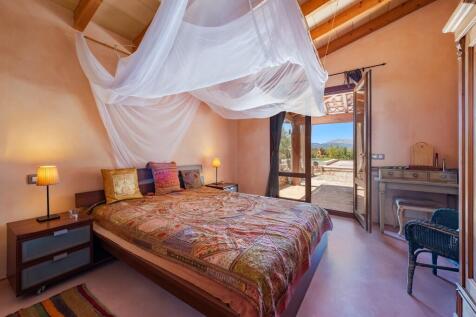 Bedroom (1)
