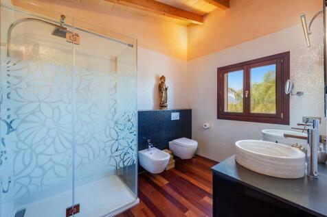 Bathroom (2)