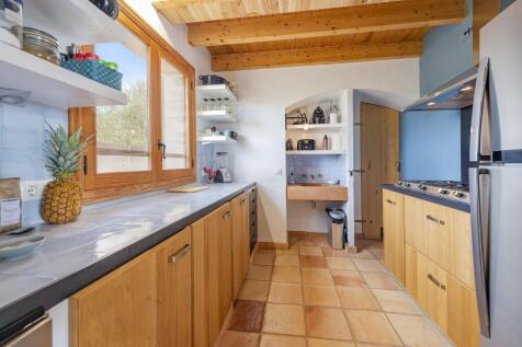 Kitchen (1)