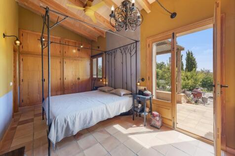 Bedroom (5)
