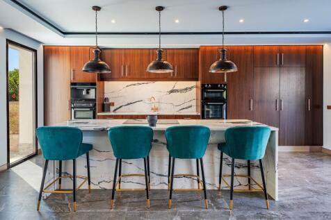 Kitchen (2)