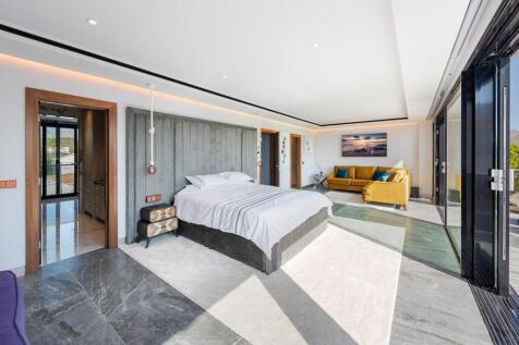 Bedroom (2)