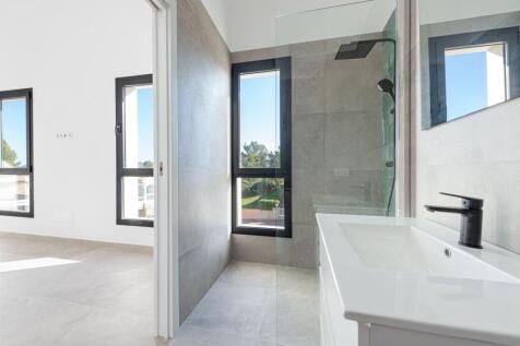 Bathroom (4)