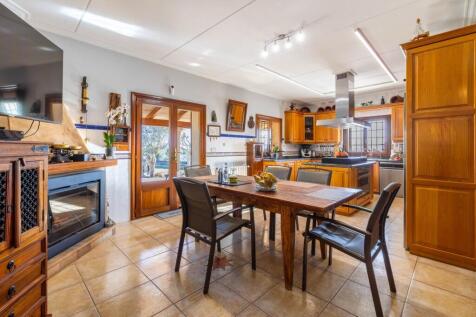 Kitchen (2)