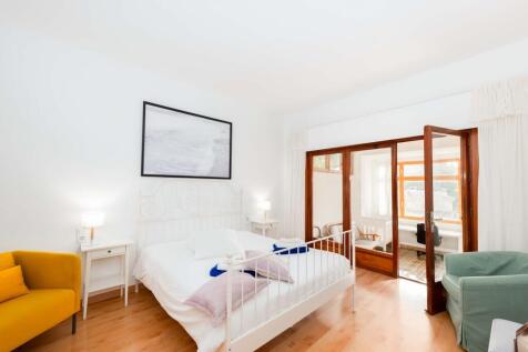 Bedroom (7)