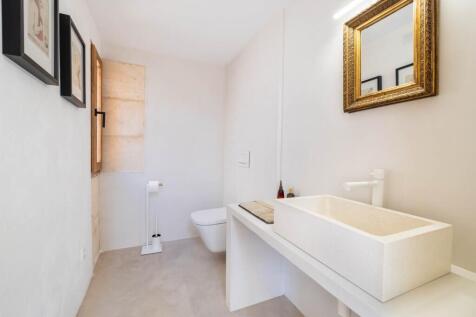 Bathroom (1)