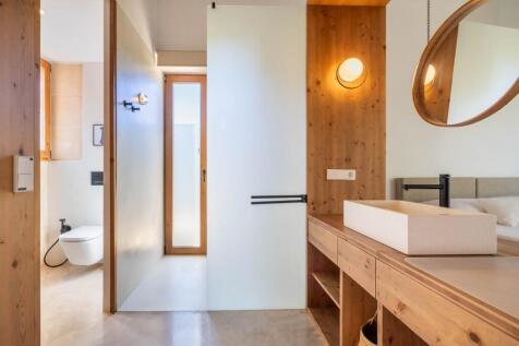 Bathroom (2)