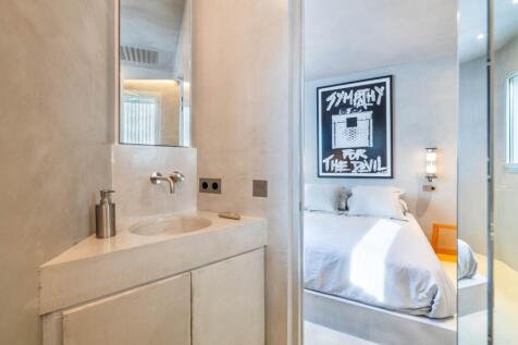 Bathroom (2)