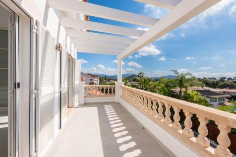 Upper Terrace