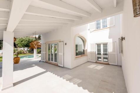 Covered Terrace (1)