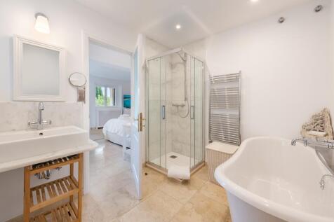 Bathroom (1)
