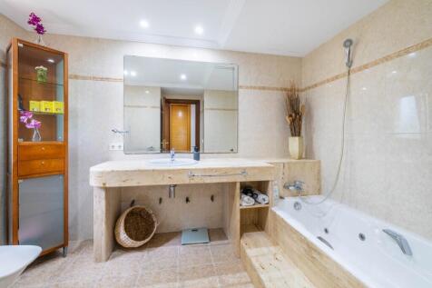 Bathroom (1)