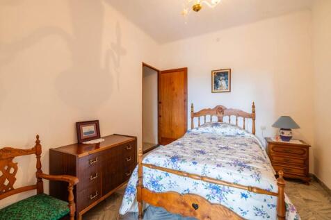 Bedroom (3)