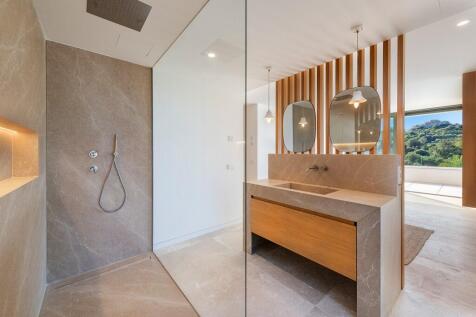 Bathroom (2)