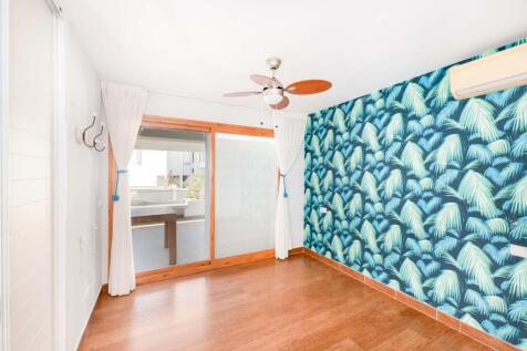 Bedroom (2)