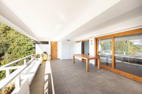 Covered Terrace