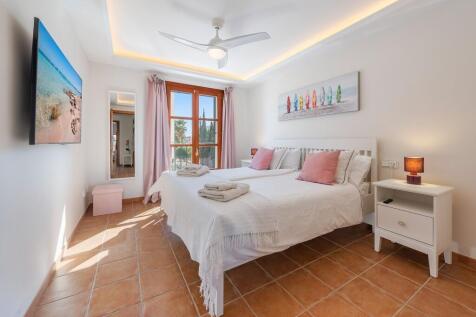 Bedroom (1)