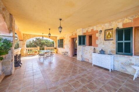 Covered Terrace (1)