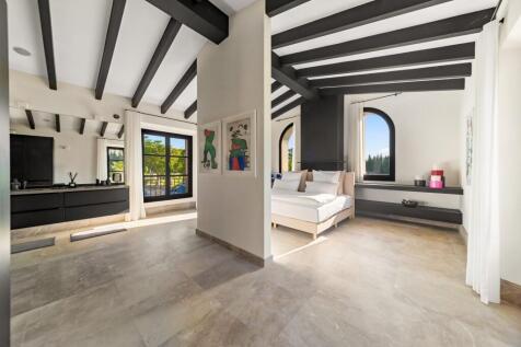 Bedroom (3)