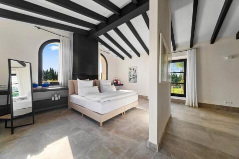 Bedroom (2)