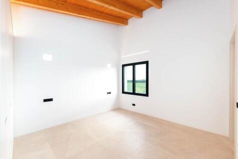room (5)