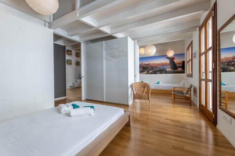 Bedroom (3)3