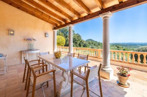 Covered Terrace