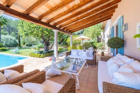 Covered Terrace (2)
