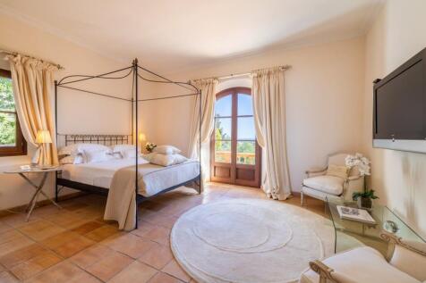 Bedroom (1)