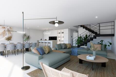 Living (2)